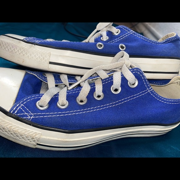 blue converse size 5